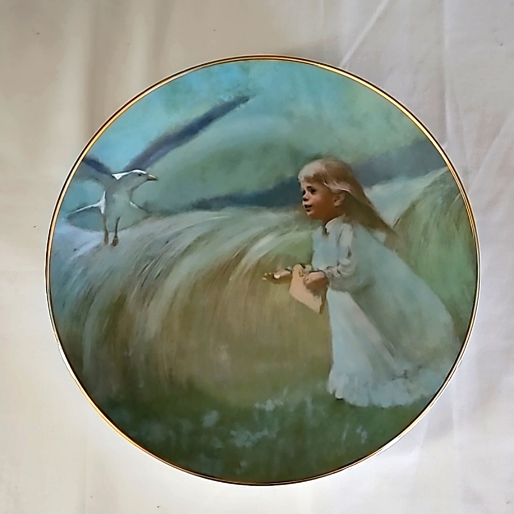 Thornton Ulz "A Friend In The Sky" Precious Moments Collection Plate